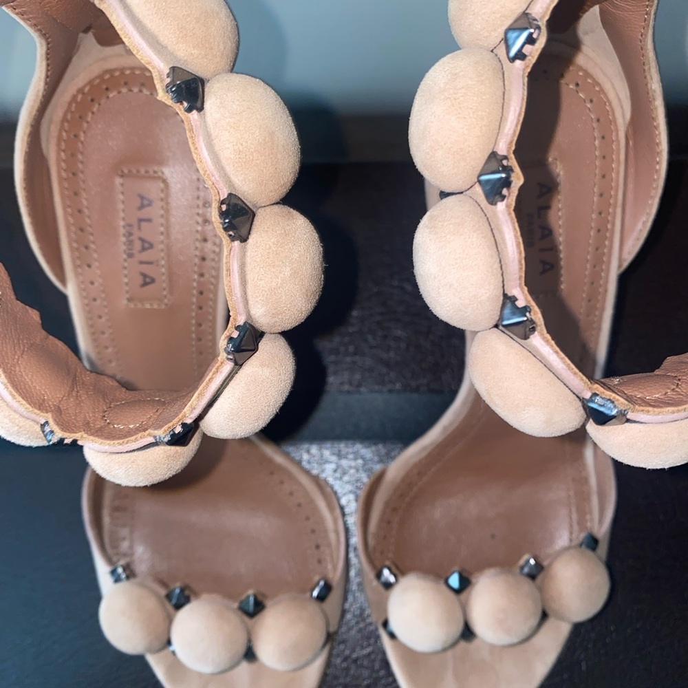 Alaia Nude Suede Heels with Embellishments - Picture 11 of 16